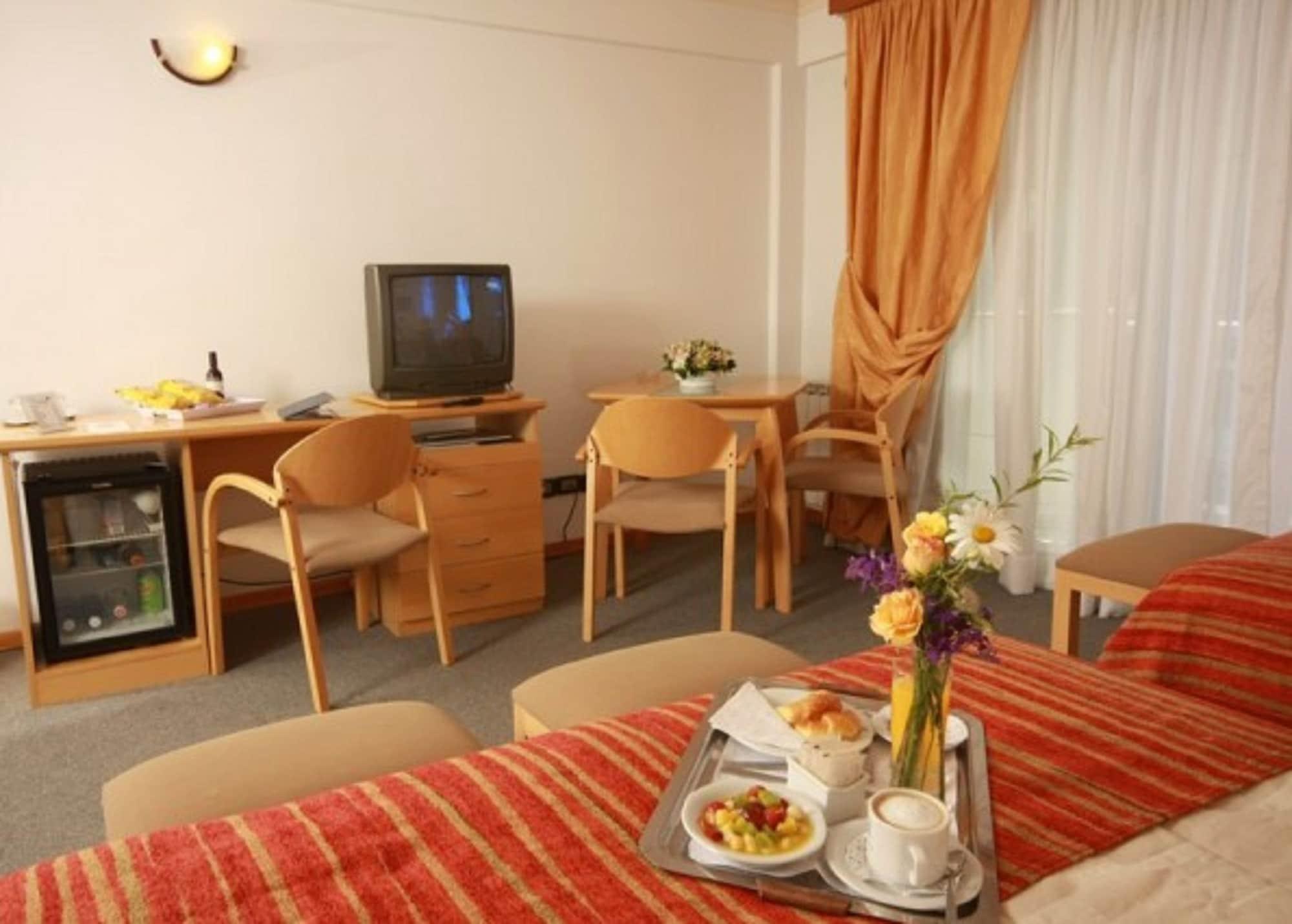 Hotel Ayres Del Nahuel Сан-Карлос-де-Барилоче Экстерьер фото