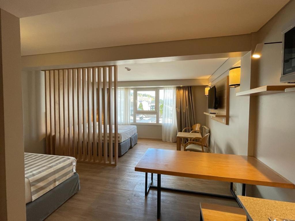 Hotel Ayres Del Nahuel Сан-Карлос-де-Барилоче Экстерьер фото